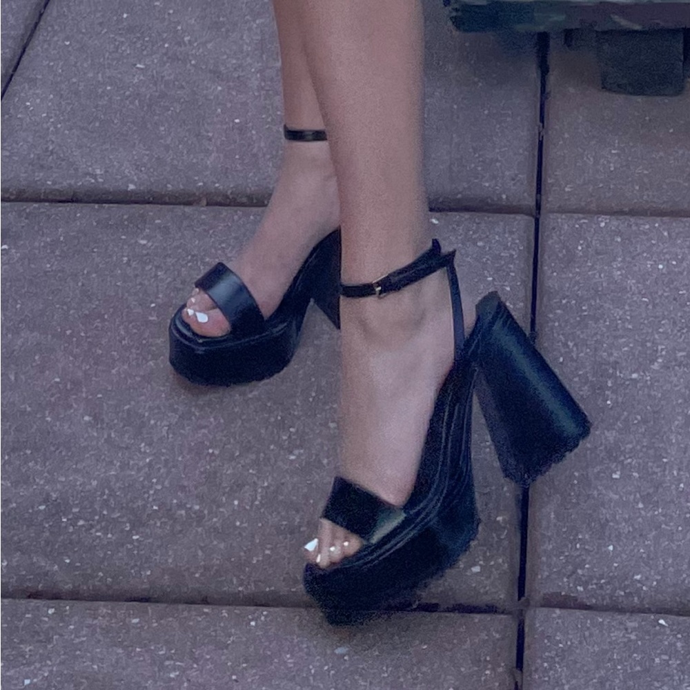 Zara Chunky Platform Sandals